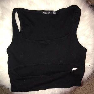 underboob peep crop top